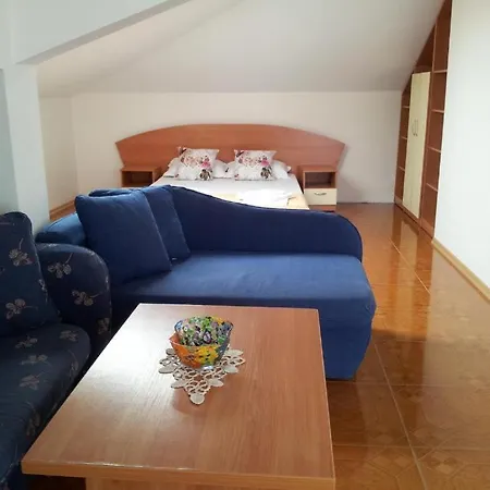 Maison d'hôtes Diana 3*